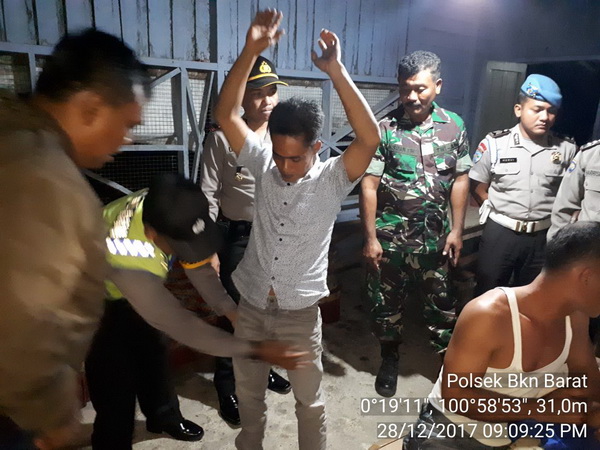 Polsek Bangkinang Barat Razia Kedai Tuak dan Bilyard